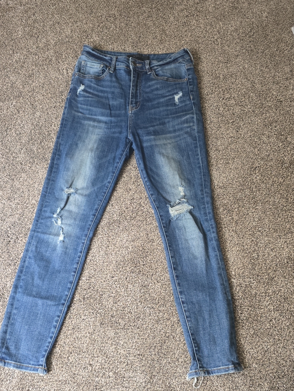 RISEN Classic Distressed Women's Blue Jeans